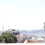 Botanic Views Lisboa